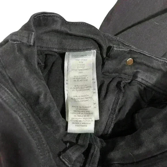 Good American Good Waist Crop Black Jeans Size 26 - Picture 4 of 9